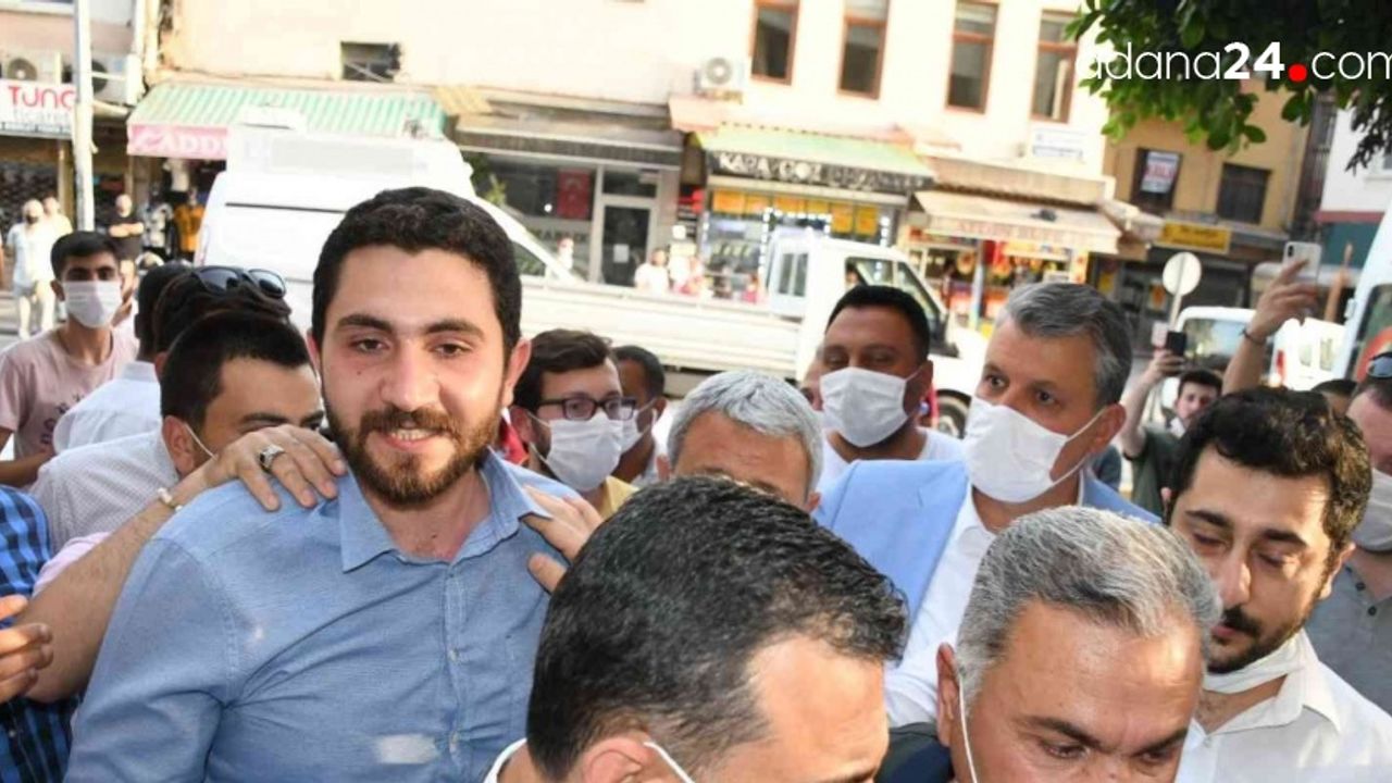 CHP Yüreğir Gençlik Kolları Başkanı Eren Yıldırım'a "polise mukavemet"ten para cezası