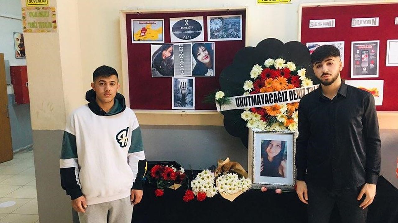 Öğrencilerin depremde hayatını kaybeden öğretmenleri için yazdığı notlar duygulandırdı