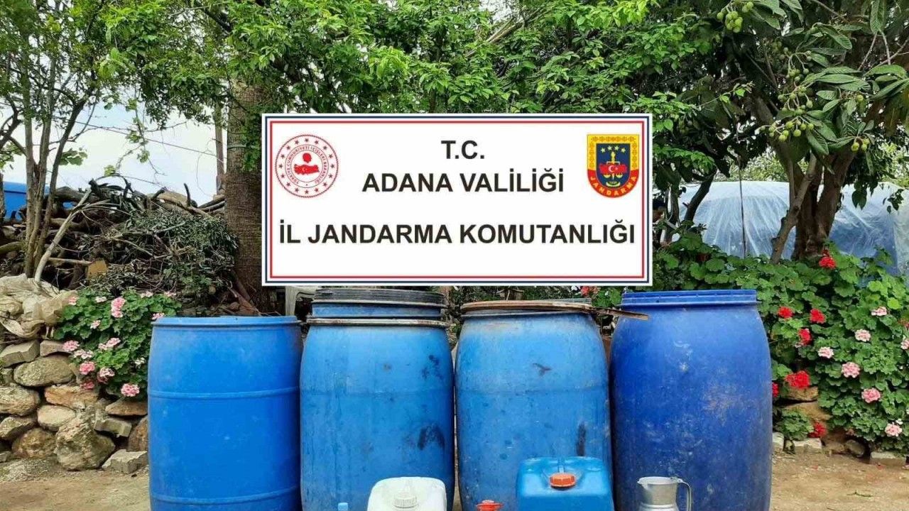 Adana’da bin 730 litre sahte içki ele geçirildi