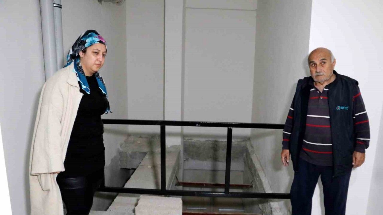 Tedavi için geldiği Adana’da asma kattan düşen kadın hayatını kaybetti