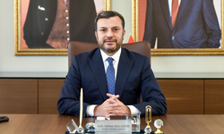 Yüreğir Belediyesi’nde ‘Sosyal Denge Tazminatı Sözleşmesi’ 2 bin 621 TL’den imzalandı