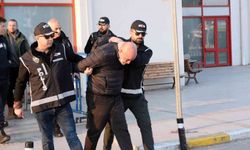 Son Dakika! KKTC'de yakalandı: 4 cinayete karışan çete lideri Adana’ya getirildi