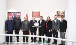 Başkan Gürkan: “Tabiplerimize minnet ve şükran borçluyuz”