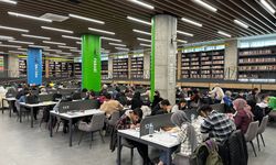 Batman Şehit Şenay Aybüke Yalçın Kütüphanesine rekor ziyaretçi