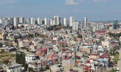 “Adana'da 5-6 milyon liradan satılamayan villalar, 10-12 milyondan müşteri buluyor”