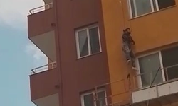 Adana'da 7. katta asılı kaldı: Güvenlik kemeri işçiyi ölümden kurtardı