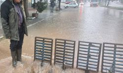 Adana’da 1 saatte metrekareye 37 kilogram yağış düştü