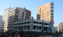 Adana'da Tapu binası yıkılıyor, yanındaki iş hanı ne olacak?