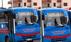 Adana'nın "Cezaevi aracı" görünümlü özel halk otobüsleri ulusal medyada