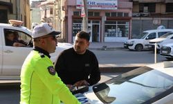 Adana'da dolmuşçunun "Kornam çalışmıyor" yalanını polis ortaya çıkardı