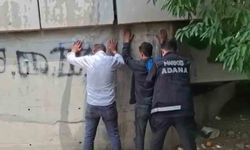 Parklar ve köprü altlarında uyuşturucu kullanan 45 kişi yakalandı