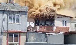 Adana’da korkutan ev yangını