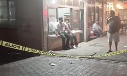 Adana’da sokakta bıçaklı saldırıya uğrayan bir kişi ağır yaralandı