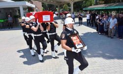 Polis memuru kaza kurşunuyla hayatını kaybetti