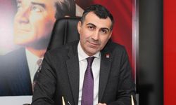 CHP Adana İl Başkanı Tanburoğlu: “Özgür Basın, Güçlü Demokrasi İçin Vazgeçilmezdir”