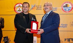 Dr. Gündoğdu’ya Vali Köşger’den Onur Ödülü