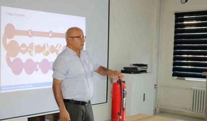 Cizre’de öğretmenlere yönelik temel afet bilinci semineri düzenlendi