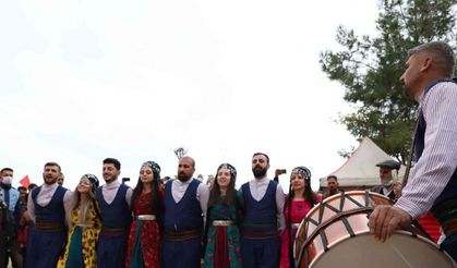 Mardin’de 4. Uluslararası Uçurtma Festivali ile gökyüzü renklendi
