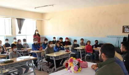 Mardin’de okul öğrencilerine şehitlik ve gaziliğin önemi anlatıldı