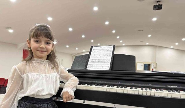 8 yaşındaki piyanistin hayali Evgeny Grinko ile aynı sahneyi paylaşmak