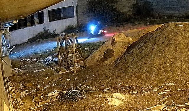 Motosiklet çalarken görüntülenen 3 şüpheli tutuklandı