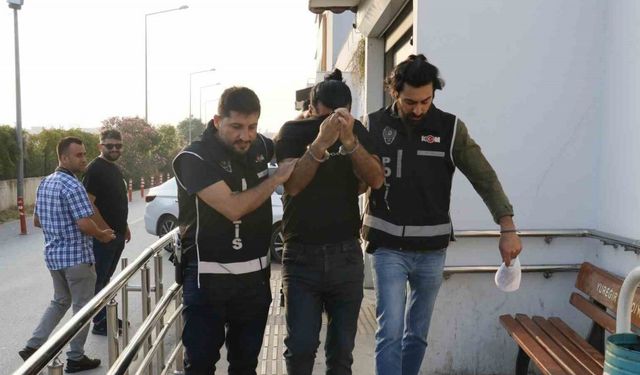 Adana’da dolandırıcılık ve uyuşturucu ticareti yapan şebekeye operasyon: 12 gözaltı kararı