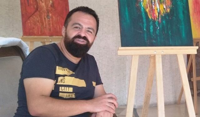 Ressam Çevirgen: “Sanatçı gündelik hayat içinde sürüklenmemelidir”