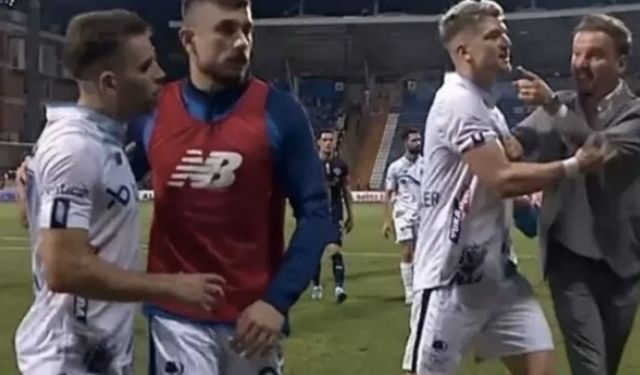 Adana Demirspor'da disiplinin kaybedildiği anlar: Maç sonu Gökhan Göktürk ile Kevin Rodrigues arasında tartışma çıktı!