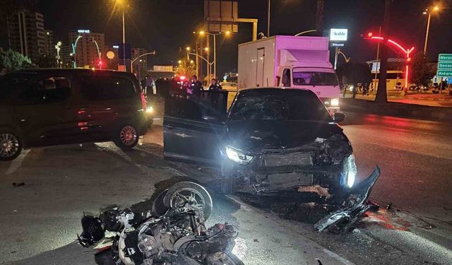 Adana’da gece 3'te trafik kazası 1 can aldı