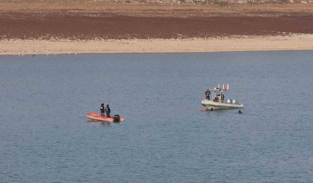 Adana'da deniz bisikletinden göle düşen genç kızın cansız bedeni bulundu