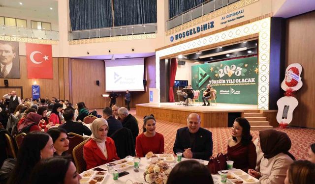 Yüreğir Belediye Başkanı Demirçalı: "Hepimiz Yüreğir için çalışıyoruz"