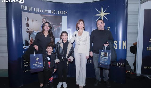 Fulya Nacar Kitap Fuarında imza dağıtıp söyleşi yaptı
