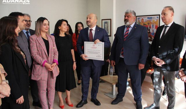 Sertifikayı Halil Nacar verdi