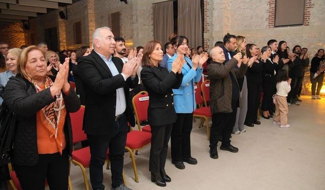 Yaşar Kemal'i anan Oya Tekin: "İyi ki bu topraklardan geçtin"