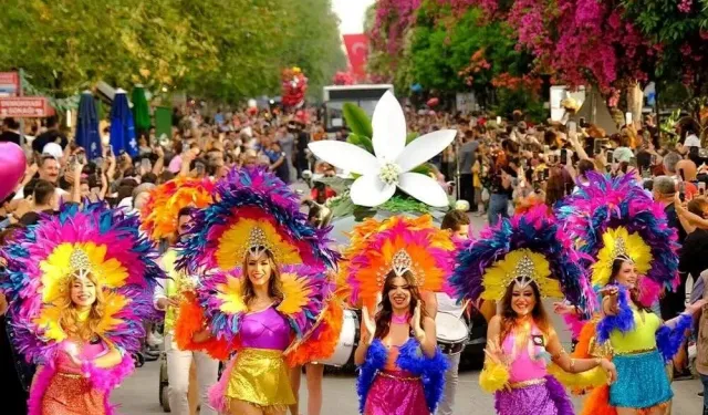 Türkiye'nin Rio'su! Adana Portakal Çiçeği Karnavalı'na sayılı günler kaldı: İşte son durum