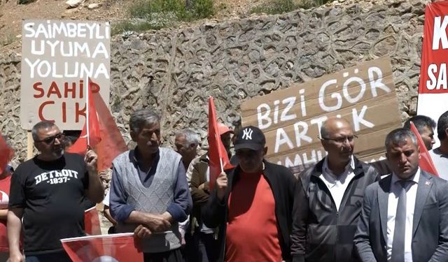 2 yıl önce 4 öğretmen ölmüştü: Adana’da kaya düşen yolda eylem