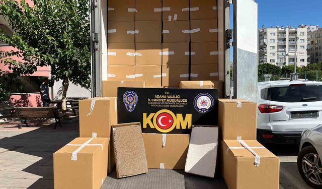 Adana’da 17 milyon TL değerinde kaçak sigara ele geçirildi