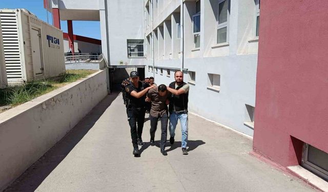 Kahve kutularındaki 825 kilo eroin, uyuşturucu ağını ortaya çıkardı: 16 tutuklama