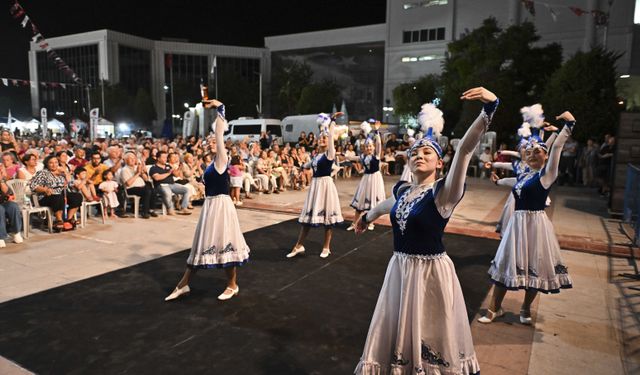 Antalya'da 'Komşu Ülkeler Gecesi' düzenlendi