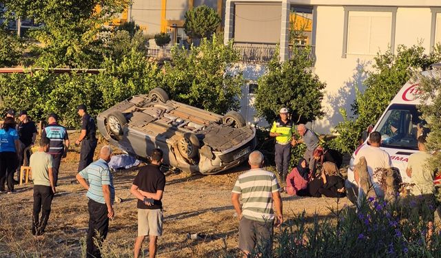 Antalya'da şarampole devrilen otomobilin sürücüsü öldü