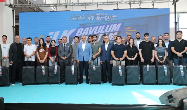 Hatay Büyükşehir Belediyesinden üniversiteyi kazanan öğrencilere destek