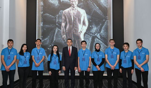 MESS'in 'Yarınım Burs Programı' 10 yılda 50 bin öğrenciye ulaştı