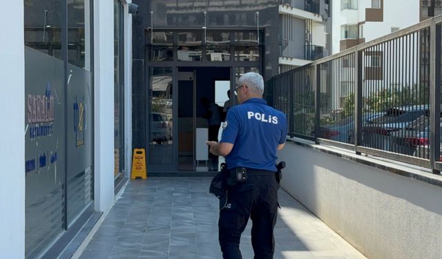 Yüreğir Belediye Başkanı Demirçalı'nın iş yerini kurşunlayan zanlı tutuklandı