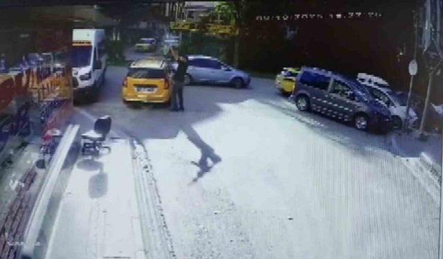 Adana’da kafeye otomatik tüfekle saldırı kamerada