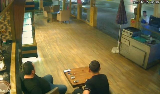 Pastaneye atılan pimi çekilmemiş bombanın yeni görüntüleri ortaya çıktı
