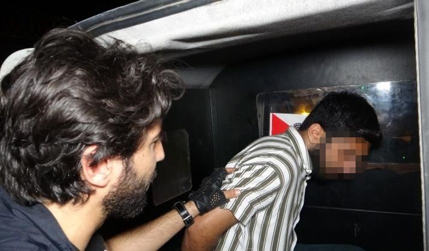 Adana’da yakalanan o şahıs silah kaçakçısı çıktı