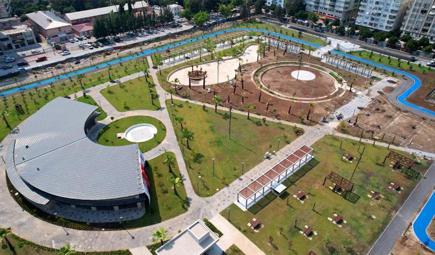 Adana 5 Ocak Stadyumu yıkılmıştı: 3 yıl sonra millet bahçesinde sona gelindi