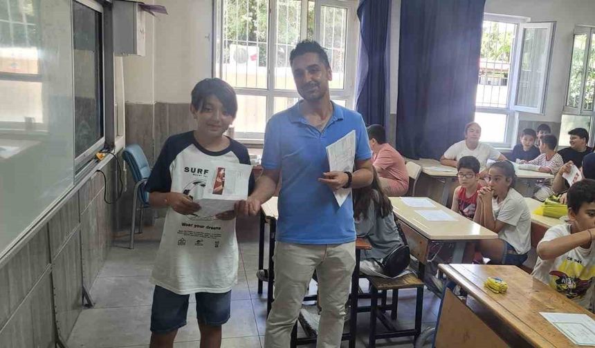 Adana’da 522 bini aşkın öğrenci karne aldı