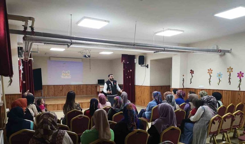 Adana’da uyuşturucuyla mücadele eğitimi