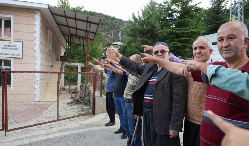 Vatandaşların köy adına alındı sandıkları konak, eski muhtarın çıktı